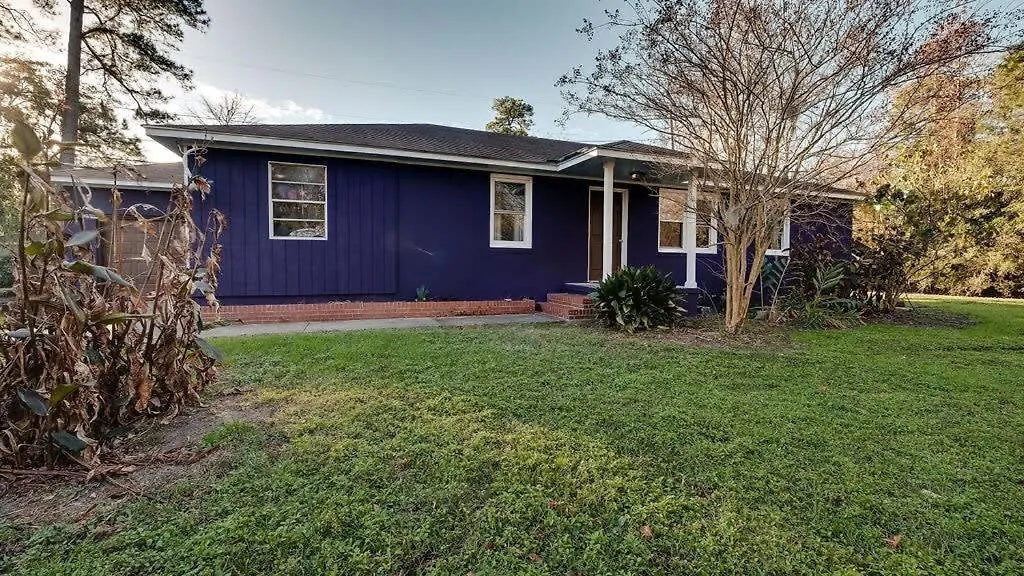 Holiday home Retro Rainbow At Herb River-Royal Aubergine #10 Savannah